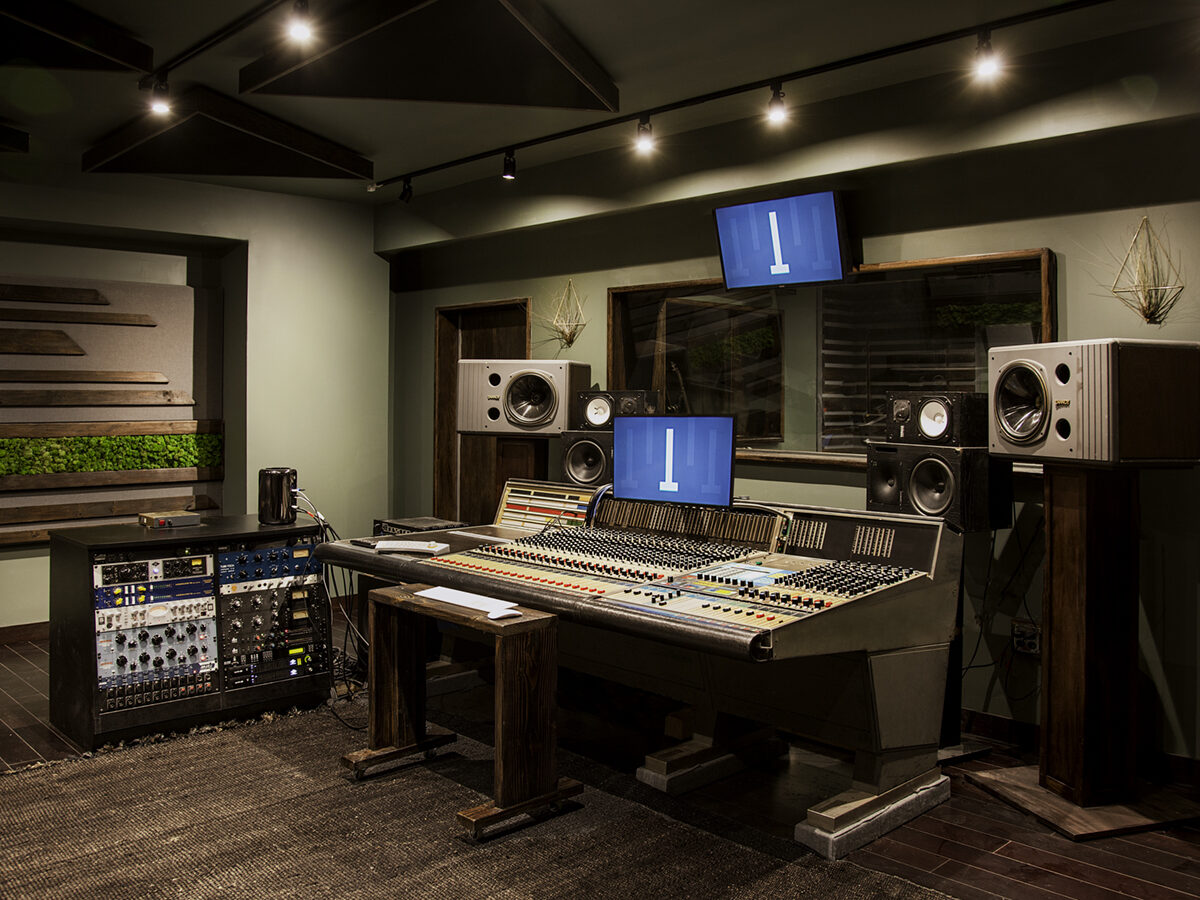 Shifted Recording Studio - EP Engineering